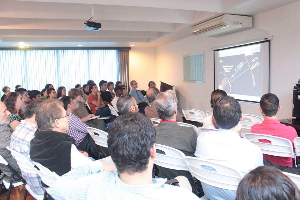 FRANKLIN CHANG DÍAZ IMPARTE VIDEOCONFERENCIA EN LA ACADEMIA NACIONAL DE CIENCIAS